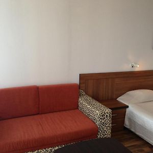 Suite à 1 Chambre à Coucher